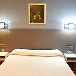 House Lomas Hotel 3*