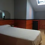 House Lomas Hotel Oviedo