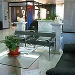 Hotel House Lomas 3*