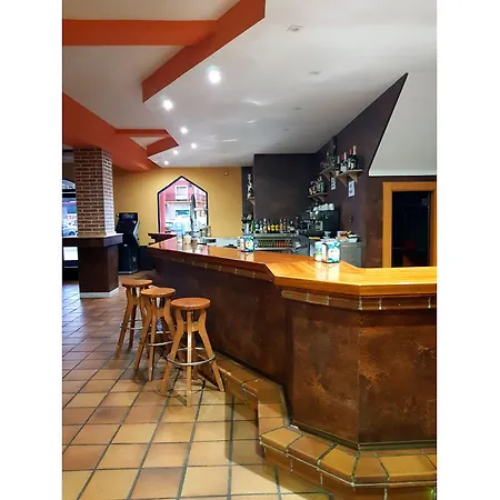 House Lomas Ов'єдо