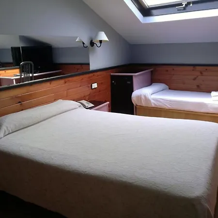 House Lomas 3* Ов'єдо