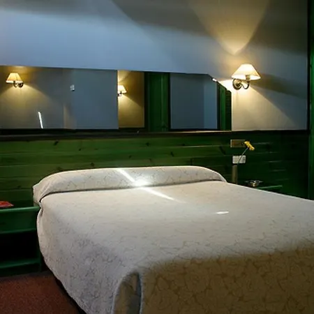 Otel House Lomas 3*