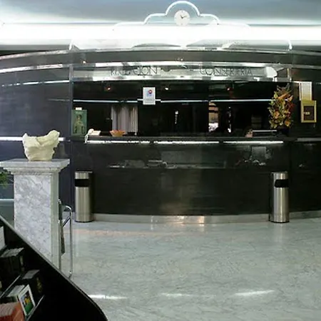 Hotell House Lomas 3*