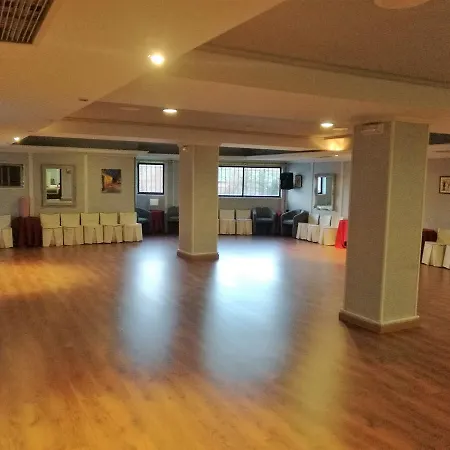 House Lomas Готель 3*