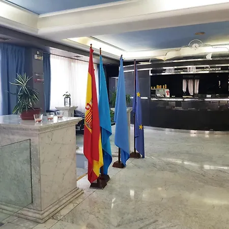 House Lomas 3* Oviedo