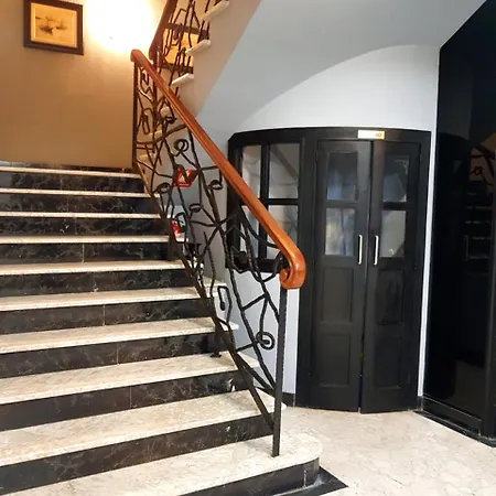 Готель House Lomas