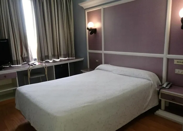 House Lomas Hotel 3*